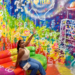 Creating Beautiful Memories @shot_of_art x @shotofart_houston 🧡🩷💜💚💛

Thanks for having us! We h