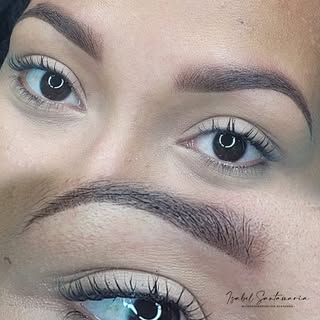 🧚 Cejas polvo de hadas 🧚

Estas cejas tan bonitas las hice en mi formación con @micropigmentacion_