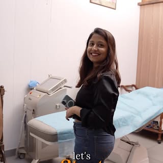 ✨ Glowing skin starts with the right care! ✨

Had the most refreshing HydraFacial experience at Esti