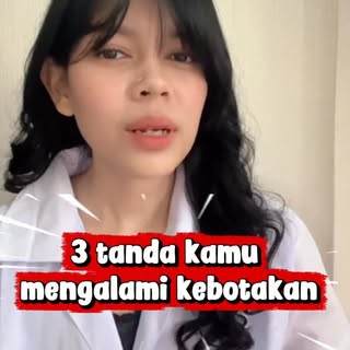 Jangan anggap sepele kalau mulai mengalami tanda-tanda ini!

1️⃣ Rambut rontok berlebihan setiap har