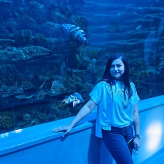 There’s something magical about watching life move quietly beneath the surface — no rush, no noise, 