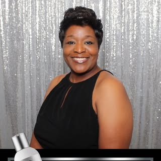 Design Essentials Platinum Party #DEPLATINUMPARTY