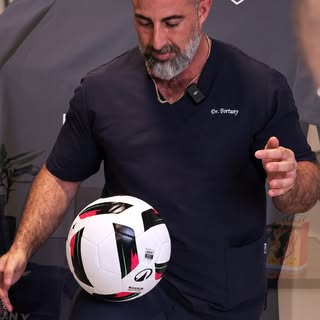 Clínica Fortuny se convierte en patrocinador oficial de Mc Sport, un equipo de fútbol femenino e inc