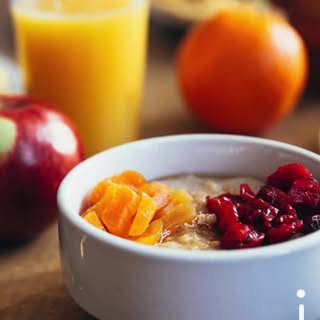 Start your hair transplant day right! 🌞 Fuel up for your big day! 🥐🍎
A light, nutritious breakfas