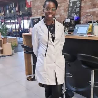 Ouvrir un cabinet de médecine générale dans un centre industriel de près de 1000 m2, au milieu de du