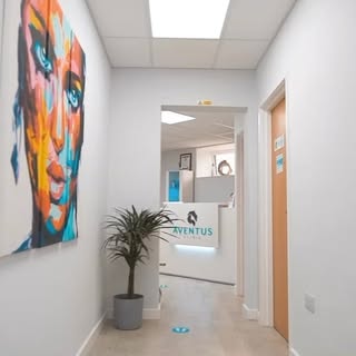 Come on a Hair Transplant journey with us 👦🏻
Our Award Winning Team doing what they do best. 
If y