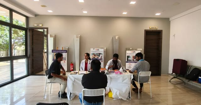 📢 𝐂𝐨𝐦𝐦𝐮𝐧𝐢𝐭𝐲 𝐂𝐚𝐦𝐩 𝐔𝐩𝐝𝐚𝐭𝐞 - RxDx Clinics, Siddapura.
📍Sumadhura Silver Ripples

D