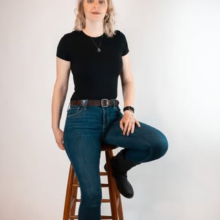Hello, I'm Cate!
The owner and operator of Esquire Hair Replacement Center LLC
Based in Historic Dow