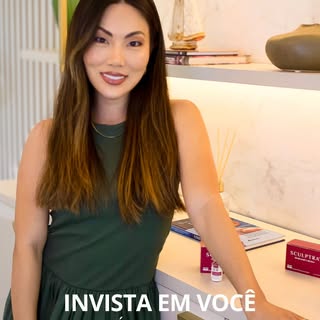 Sua pele também pode ter um investimento a longo prazo.

O Sculptra age de forma inteligente, estimu