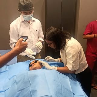 Going through some of the benefits of thread lift procedure with these incredible young dermatologis