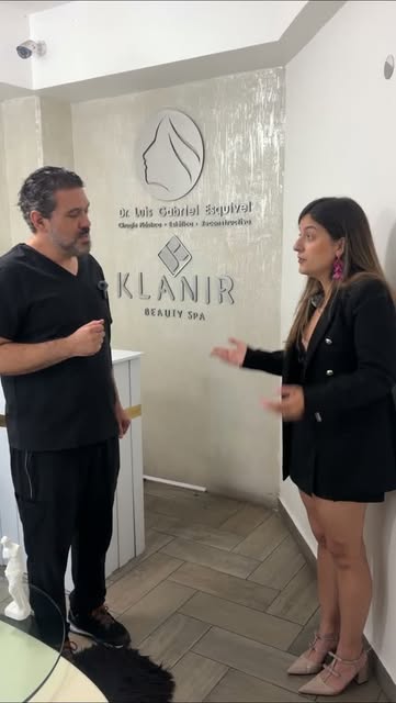 Todos mis pacientes tienen mi teléfono. Dani, después de su lipoescultura con transferencia glútea y