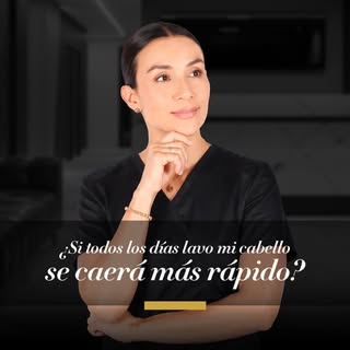¿Mito o realidad? ¿Lavar tu cabello todos los días hace que se caiga más rápido? 🚿😱

Esta es una d