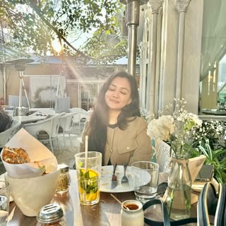 Bliss!☀️

#spring #springisintheair #delhiinspring #sunshine #sunshineisthebestfilter #dermatologist