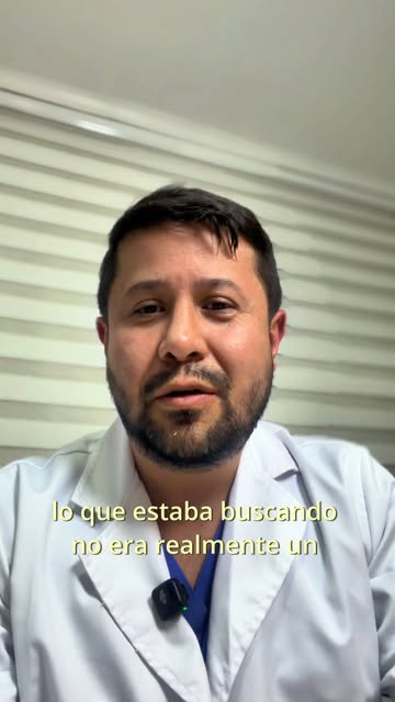 🩺 No todos los pacientes que quieren un implante capilar necesitan uno.

Recientemente recibí a un 