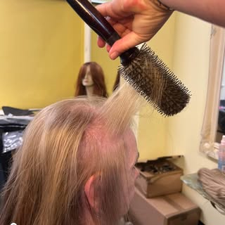 Plot twist: your best hair day might not even be YOUR hair 😉

Here's a little secret we love lettin
