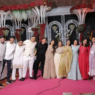 Cousins are like Wi-Fi—sometimes weak, sometimes strong, but somehow always connected❤️🧿