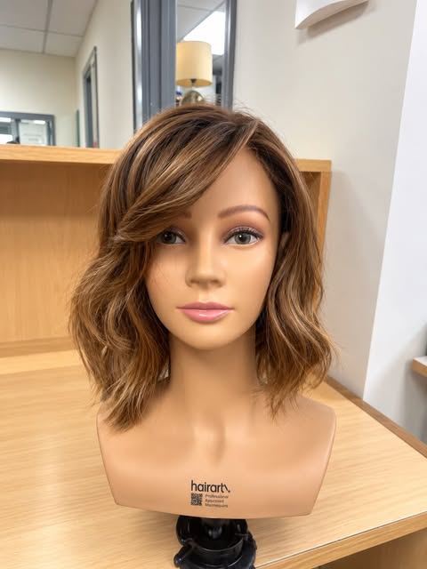 I AM A expert Wig stylist also selling a professional Wigs Style workstation