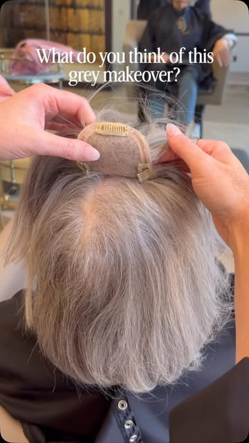 Grey hair has NEVER looked this good. 😍

There’s something so beautiful about working WITH her natu
