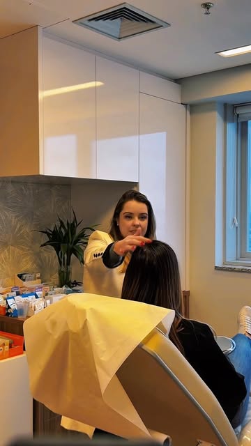 Um pouquinho dos bastidores de mais um dia de gravação por aqui. 🎥✨

Em breve, muita coisa nova por