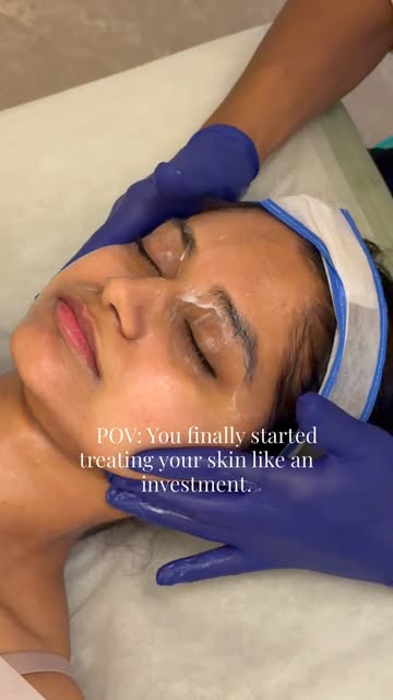 You finally started treating your skin like an investment. ✨

Kudos, girl! 💅🏻 Your glow deserves t