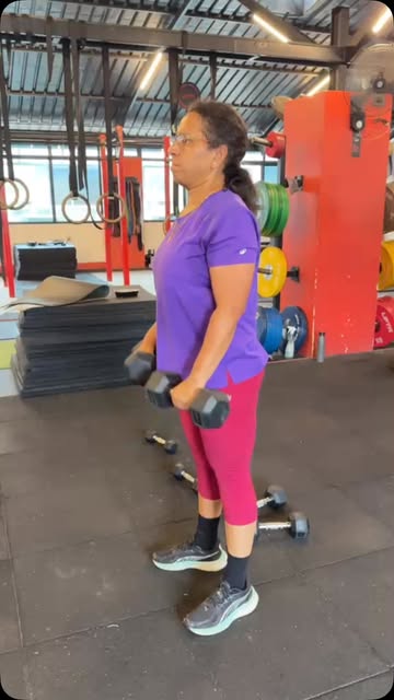A pair of 7.5 kg dumbbells 
Can you name the exercise.
#strengthtraining #womenpower