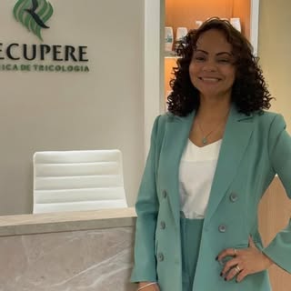 Um pouco sobre a inauguração do nosso novo espaço da @recuperetricologiaoficial São Paulo.

Um espaç