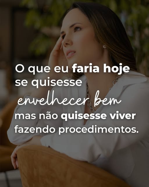 Eu começaria pelo básico. E faria esse básico muito bem feito.

Usaria protetor solar todos os dias,