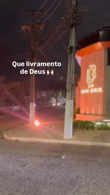 ⚠️ UM ALERTA E, ACIMA DE TUDO, UM AGRADECIMENTO A DEUS.

Ontem, tivemos um acidente elétrico na port