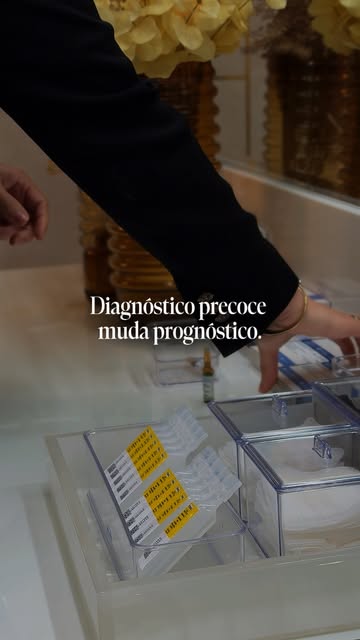 Na saúde capilar, o tempo faz diferença.

Porque muitos quadros evoluem de forma progressiva quando 
