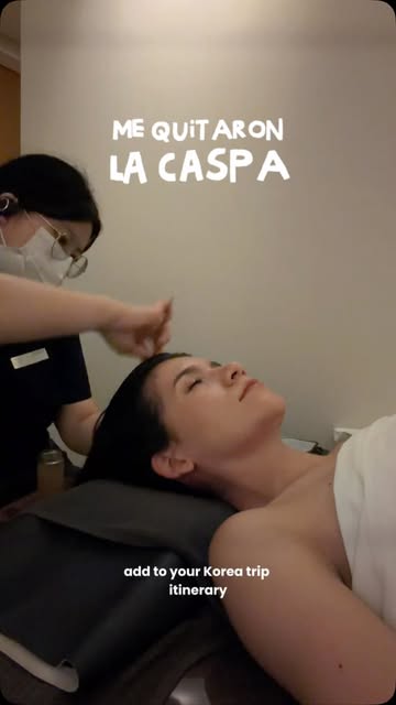 Pese a que no hay atención en español, dentro del personal hay extranjeros, así que se pueden comuni