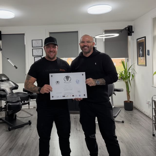 A massive congratulations to Grant on completing his scalp micro pigmentation course, he’s a complet