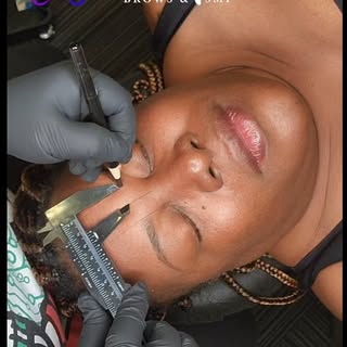 Ombre  brows 🫶
Trabajo de hoy...

#ombrebrows #pmubrows #pennsylvania #browspecialist #browartist