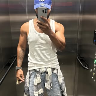 Não tem como evitar, a estética é resultado do treino 🤣🤷🏾‍♂️
