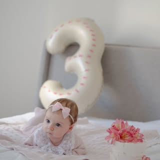Feliz 3 meses, meu amor! A mamãe e o papai te amam!