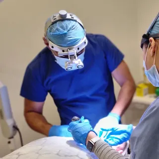 Meet Dr Zaman, our director and lead hair transplant surgeon. He is an expert in FUE hair transplant