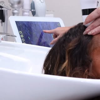 At Hudson Valley Hair Loss, our #1 goal is improving and maintaining the health of the scalp.🌱

A h