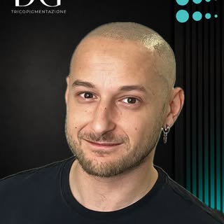 A 32 anni Antonio ha deciso di fare una scelta per sé.

Non per cambiare persona.
Non per inseguire 