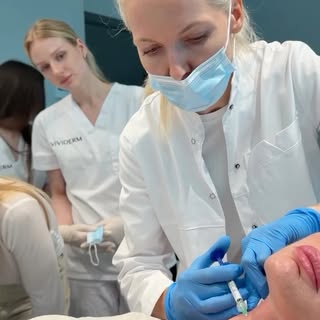 Produktīva diena VIVIDERM komandai! ✨
Šodien piedalījāmies apmācību seminārā kopā ar @croma_latvija 
