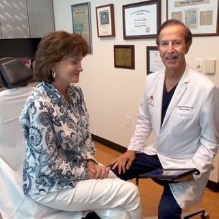 This this is one of my patients Sheila. She is one month after a face and neck lift, upper and lower