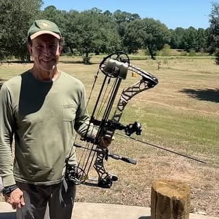 Here at our ranch property an hour away from Houston, by New Ulm Texas, doing some Bow & Arrow targe