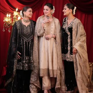 Where tradition meets timeless elegance. ✨🤍

👗 - @harsimransarai_seattle
💎 - @bharatjijwellers 
�