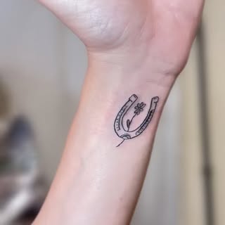 Loved creating this horseshoe piece this morning. Thanks to everyone who’s been supporting our fine 