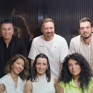 Vous croyez que le minoxidil suffit pour combattre la calvitie ?

Détrompez-vous... Mal utilisé, il 