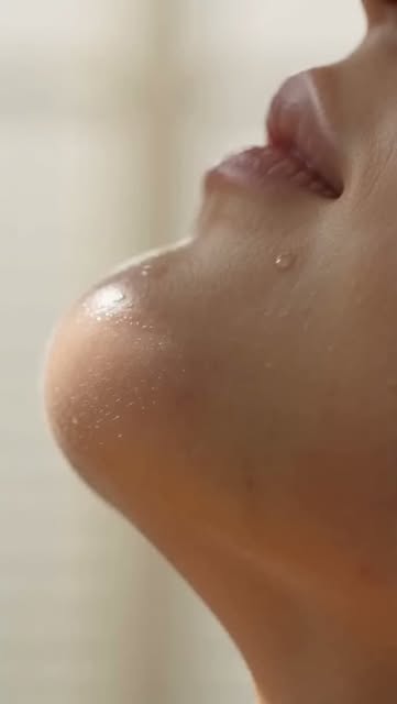 Refined skin, and you can still make your 2pm. Morpheus8 with no downtime at Collagen Bar, NYC and W