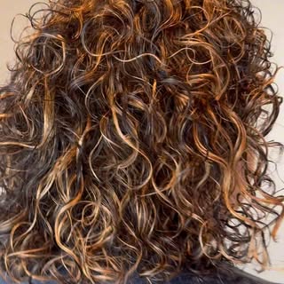 There is nothing I love more than a new client transformation! 💫🧸🥰 

🌟 Lightner- #paulmitchellpr