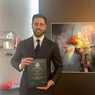 PhD “Philosophiae Doctor” ✅ 

Oggi, dopo soli 18 anni dall’inizio, si conclude il mio percorso di st