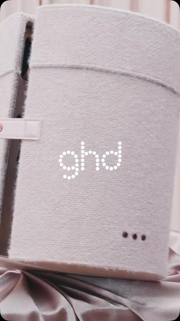 Unveiling the softest launch of the Christmas season… 🤍

Meet ghd cashmere. Our NEW collection, wra
