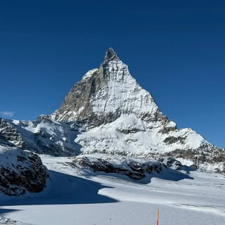 เปิดต้นฤดูสกีรอบนี้ ด้วยทริปสกี ก่อนปีใหม่ 
กับบ้านคุณโอ-แต้ว  Cervinia-Zermatt เป็นลานสกีที่น่าสนใจ