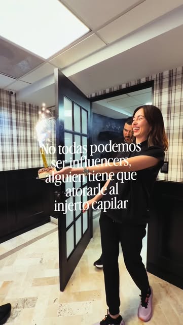 Alguien tiene que atorarle al injerto capilar ✨
Soy la Dra. Paulina Rizo, especialista en injerto ca