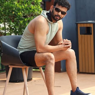 Vibe🔥🔥 holiday🔥🔥 traveller 

#instagramer #instamood #travelingram 

{photoshoot,aesthetic,trend